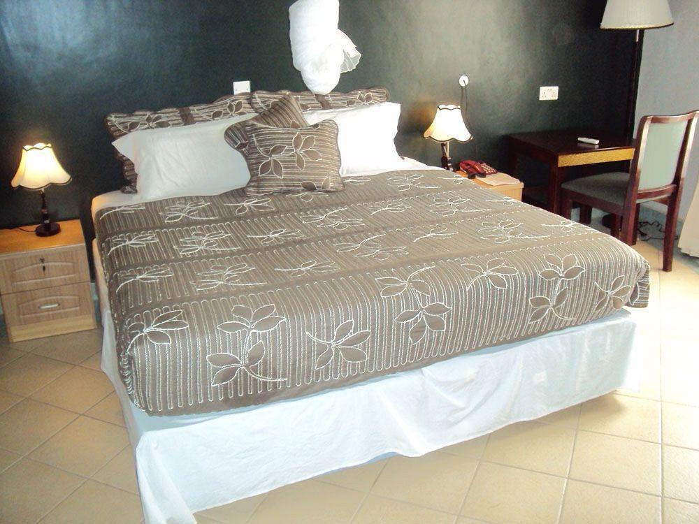 Silver Springs Hotel Kampala Eksteriør bilde